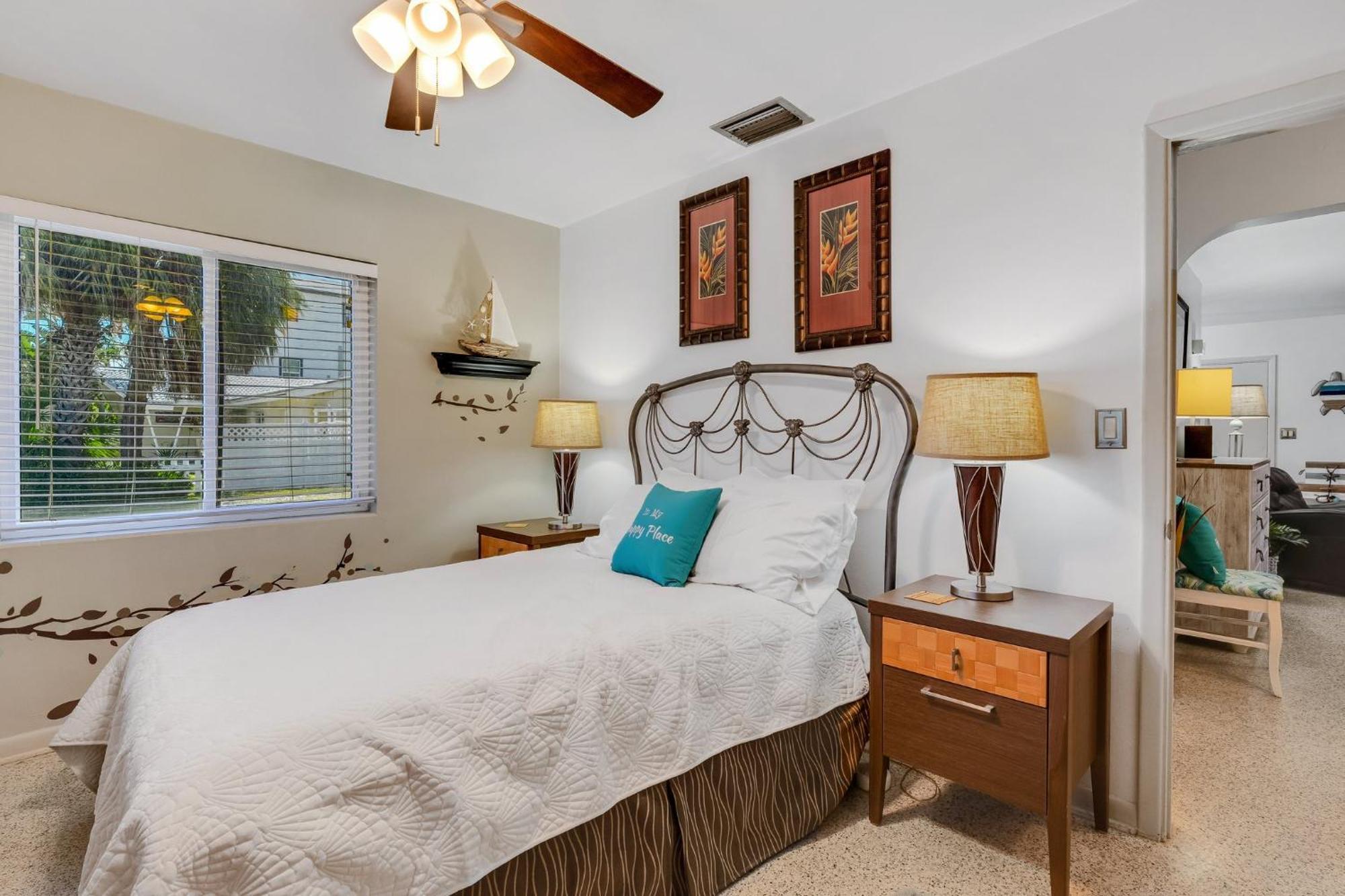 Paradise Corner - Monthly Beach Vacation Rental! Clearwater Beach Exterior photo