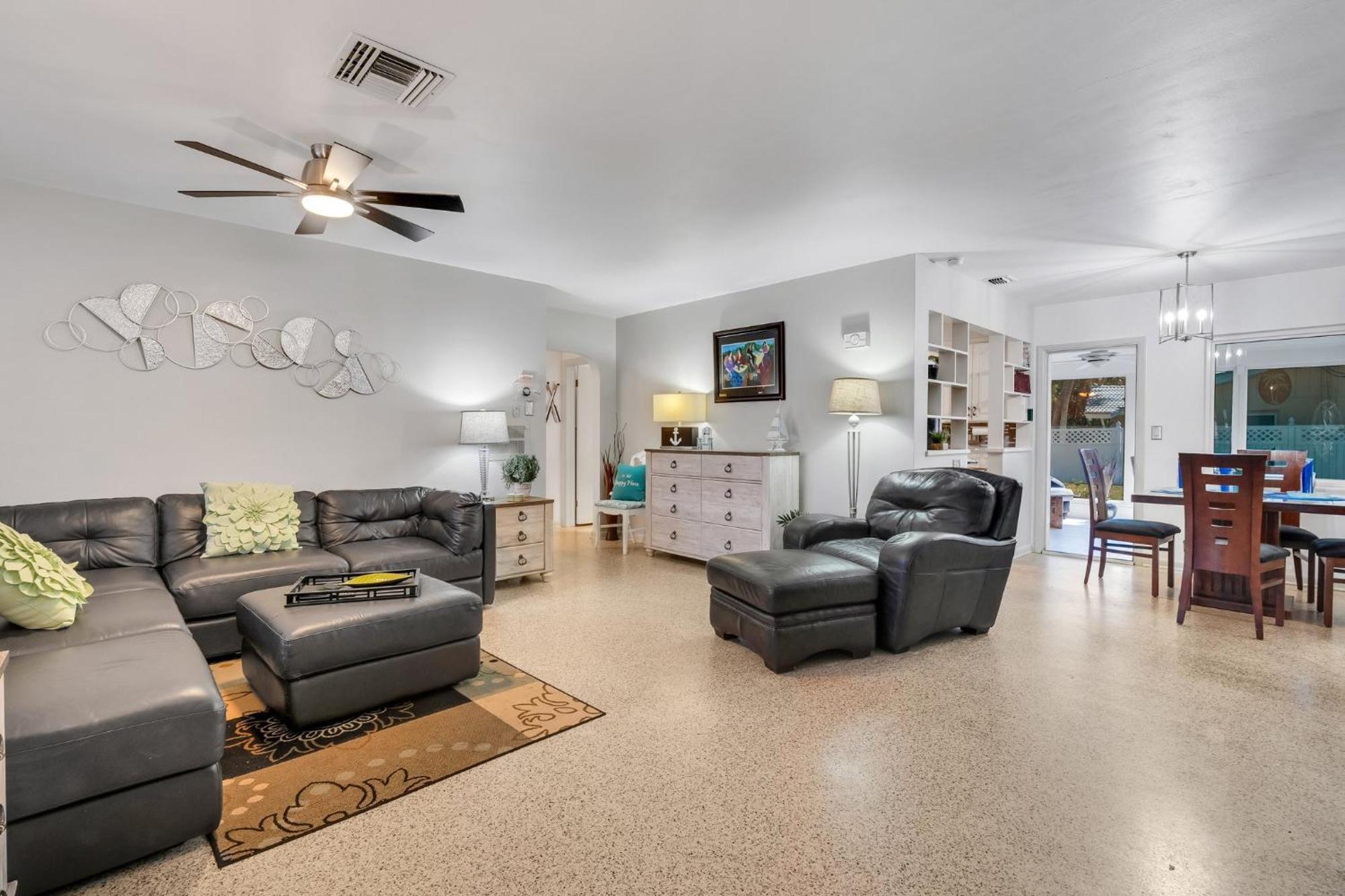 Paradise Corner - Monthly Beach Vacation Rental! Clearwater Beach Exterior photo