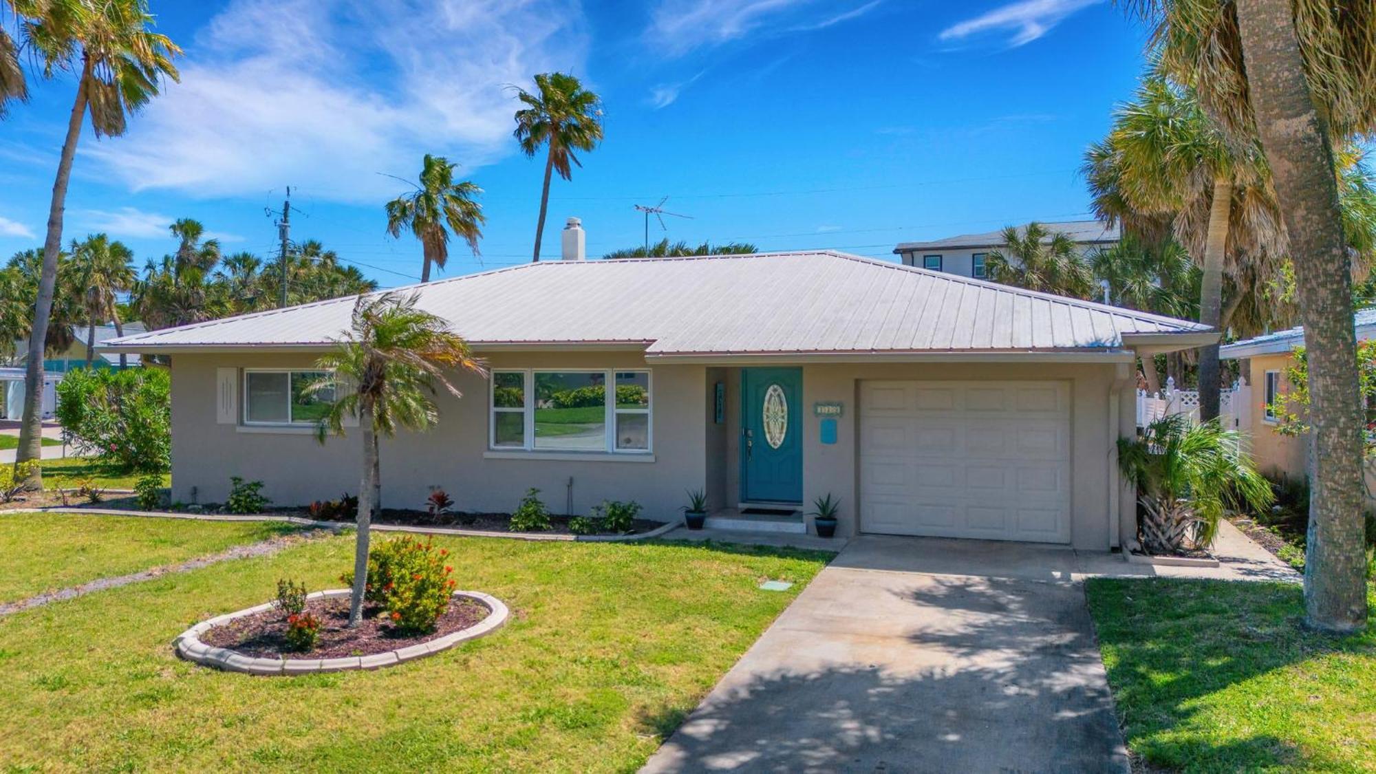 Paradise Corner - Monthly Beach Vacation Rental! Clearwater Beach Exterior photo